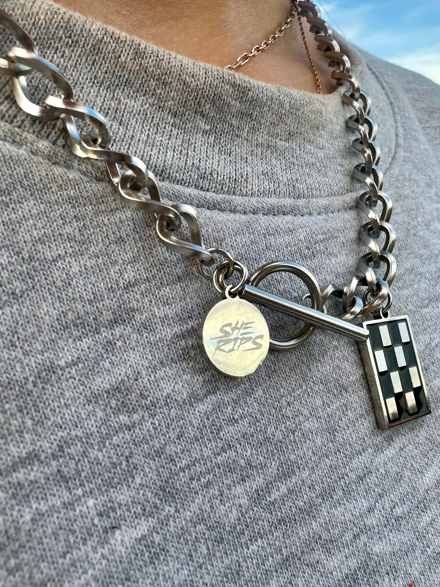 Checkered Chain